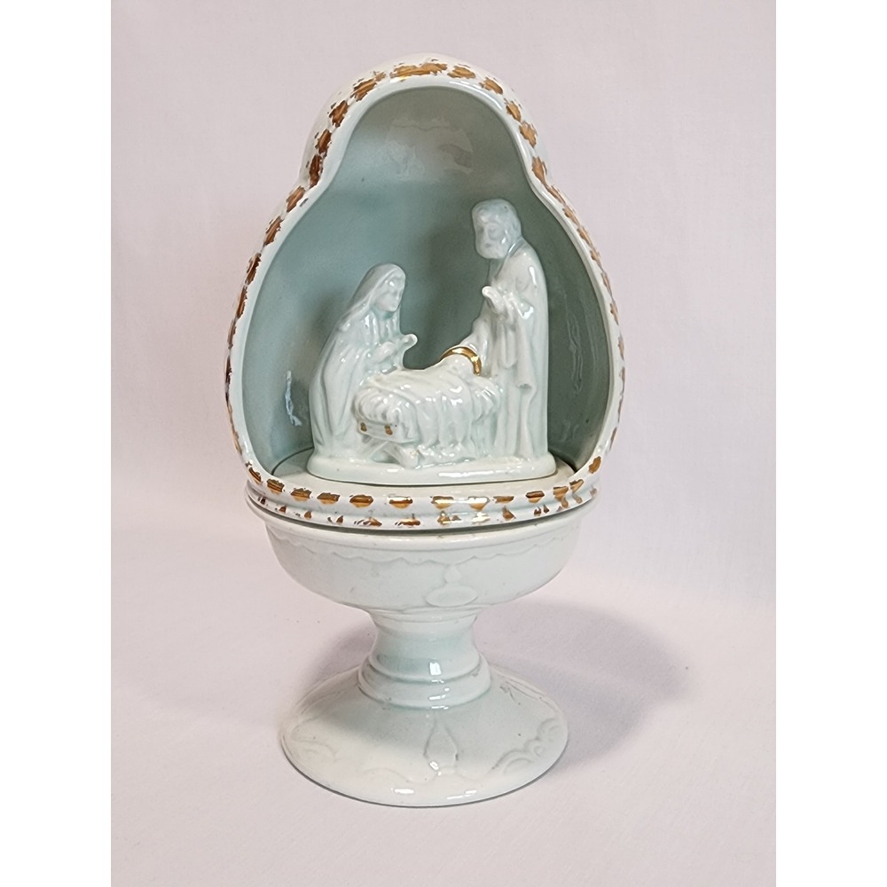 Iridescent Ceramic Nativity Scene Egg Grotto Pedestal Gold Trim 8" Diorama